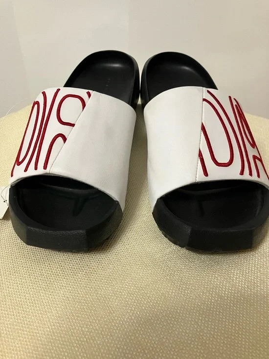 Nike Jordan Nola Slide Sandals W Sz 8   White Black Gym Red - Picture 6 of 12